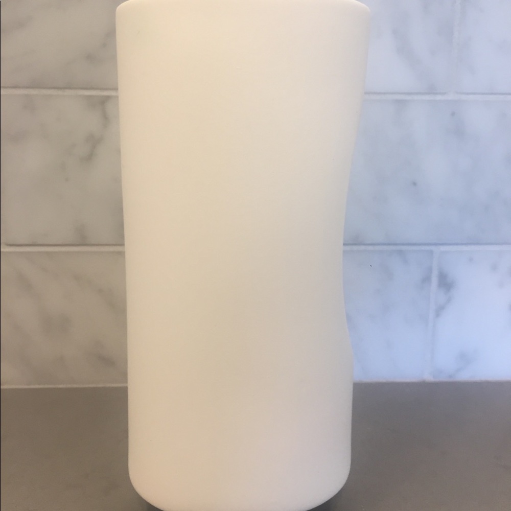 Diptyque Home Electric Diffuser - Picture 6 of 11